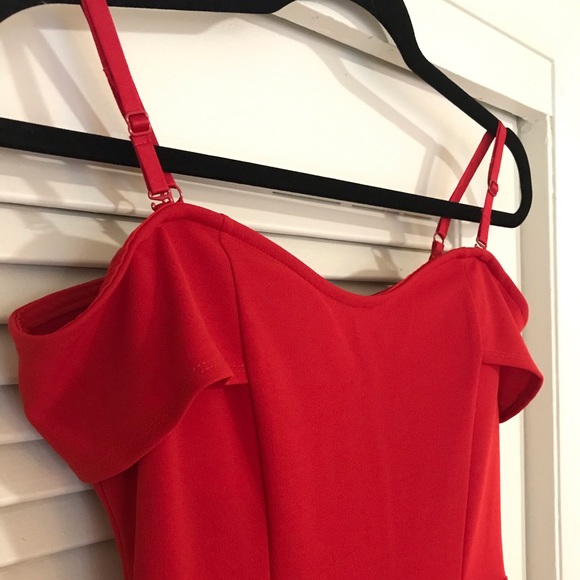 Homecoming Prom Off-shoulder Bardot red gown dress - Picture 2 of 7